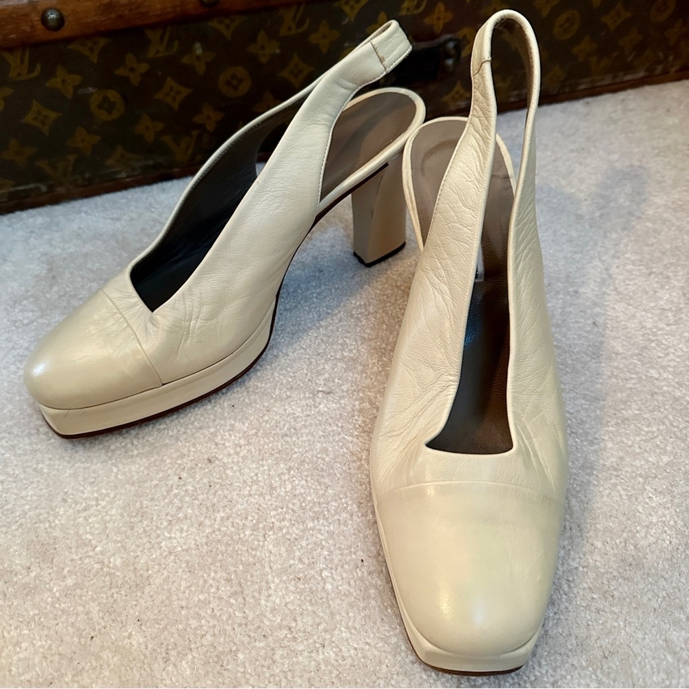 VINTAGE 1990s FAUSTO SANTINI CREAM LEATHER PLATFORM SLINGBACK SHOES HEELS 38 EUC